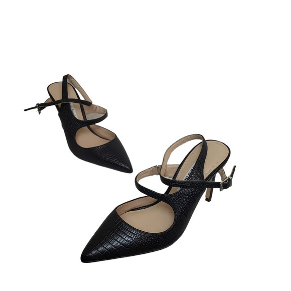 Charles David Ronni Lizard Embossed Pumps - Picture 4 of 10